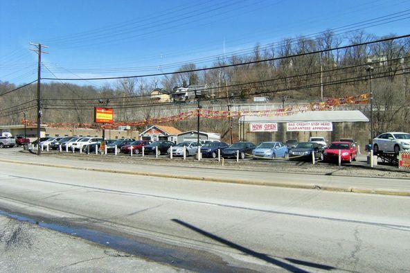 Retail, Office or Light Industrial: 1621 Saw Mill Run Blvd, Pittsburgh, PA 15210